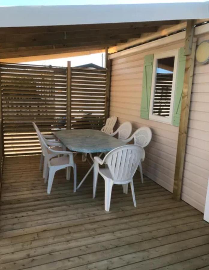 Mobile Home Tout Confort Climatise 4 A 6 Personnes Camping Les Salins De La Gardiole Ancien Camping De L'Europe A Vic La Gardiole エクステリア 写真
